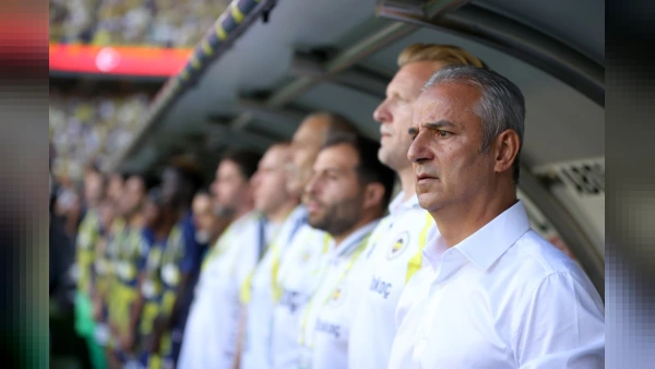 Fenerbahçe'den Tarihi Gol Şov: Eyüpspor Karşısında 8-0'lık Rekor Zafer