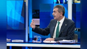 Milli Eğitim Bakanı Yusuf Tekin'den öğretmen kıyafetleri ve önlük açıklaması