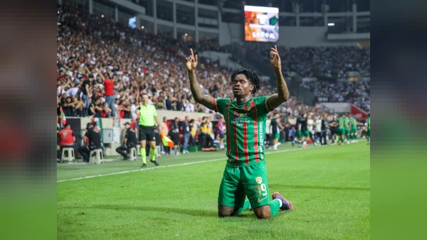 Amedspor Beşiktaş'ı devirdi: Gift Orban liderliği getirdi
