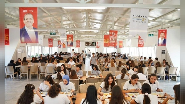 Ayvalık'ta Öğrenci Kent Lokantaları 2026-2027 Döneminde 50 TL'den Hizmet Vermeye Devam Ediyor