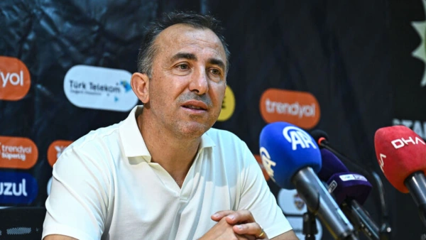 Çaykur Rizespor Deplasmanda Göztepe ile 2-2 Berabere Kaldı: Recep Uçar'dan Maç Sonu Açıklamaları