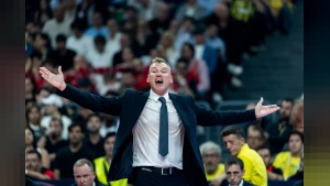 Cumhurbaşkanlığı Kupası'nda Derbi Heyecanı: Fenerbahçe Tarfin ile Beşiktaş Yarın Karşı Karşıya Geliyor