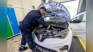 İzmir Büyükşehir Belediyesi'nin Elektrikli Filosundan 25 Milyon Liralık Tasarruf