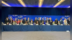 Konya Büyükşehir Belediye Başkanı Altay New York'ta Konuştu: Dünya Belediyelerine COP31 Antalya Çağrısı