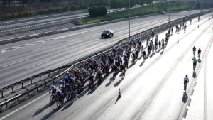 L Etape Türkiye by Tour de France İstanbul'da Nefes Kesti: Kıtalararası Büyük Heyecan