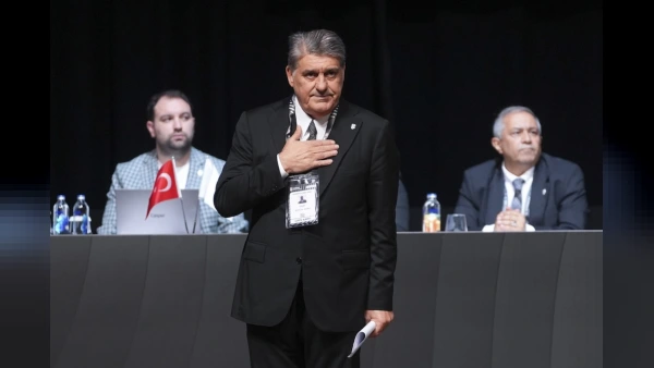 Beşiktaş'ta Olağanüstü Seçim Heyecanı: Serdal Adalı Tek Aday Olarak Gösterildi