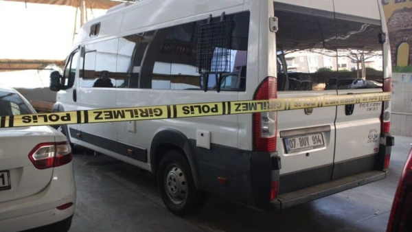Aydın'da Lise Önünde Pompalı Tüfek Paniği: İki Şüpheli Kısa Sürede Yakalandı