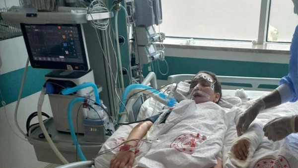 Doktorların yüzde 10 yaşama şansı verdiği Almina, hayata tutundu
