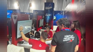 İzmir Okullarından TEKNOFEST 2026'da Büyük Başarı: İkincilikler ve Final Gururu