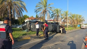 Antalya Manavgat'ta Zincirleme Kaza: Tur Minibüsü Devrildi, 17 Yaralı