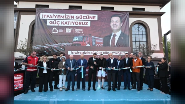 Balıkesir İtfaiyesi'ne Afetlere Karşı 8 Yeni Araç Takviyesi Yapıldı