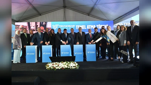 Bursa'da 210 Milyon Dolarlık TEKNOSAB Lojistik Park'ın Temeli Atıldı: İlk İmza Hepsiburada'dan