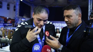 Cumhurbaşkanı Erdoğan’dan Avrupa Şampiyonu Milli Boksör Havvanur Kethüda’ya Altın Madalya Tebrik Telefonu