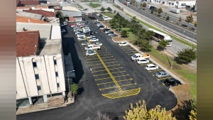 İnegöl'de Mobilya Caddesi'ne Nefes Aldıran 165 Araçlık Otopark Tamamlandı