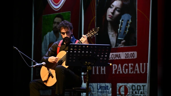 15. Uluslararası Antalya Gitar Festivali Başladı: Dünyaca Ünlü İsimler Sahnede