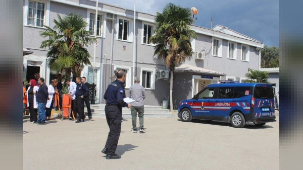 Bursa'da Gerçeği Aratmayan Cezaevi Tatbikatı Başarıyla Tamamlandı