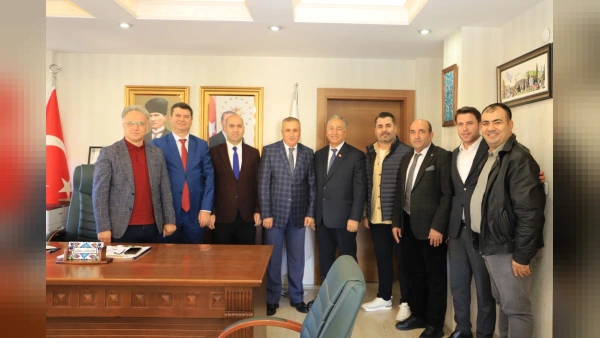 Bursa'da Özel Öğretim ve Kurs Temsilcilerinden İl Milli Eğitim Müdürü Çokgezer'e Ziyaret