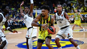 EuroLeague'de Yeni Sezonun İlk Galibi: Fenerbahçe Tarfin, Virtus Bologna'yı 78-68'lik Skorla Geçti