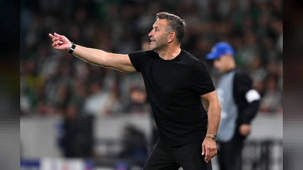 Galatasaray'da Okan Buruk'tan Yeni Hücum Planı: Batrakov 10 Numaraya, Sane ve Barış Kulübeye