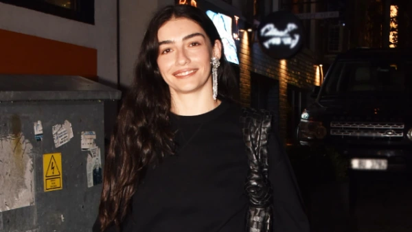 Hazar Ergüçlü'den 'Aşk' ve 'Medcezir' Açıklaması: Hayatımda Kimse Yok, İş Odaklıyım