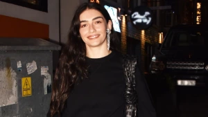 Hazar Ergüçlü'den 'Aşk' ve 'Medcezir' Açıklaması: Hayatımda Kimse Yok, İş Odaklıyım