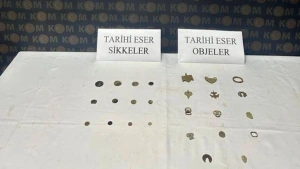 Karabük'teki Tarihi Eser Operasyonunda 12 Sikke ve 14 Obje Yakalandı