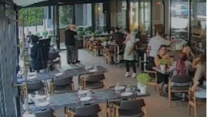 Trabzon'da Saniyelerle Yarış: Soluk Borusu Tıkanan Vatandaşı Heimlich Manevrası Kurtardı