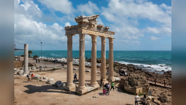 Bakan Ersoy'dan Dünya Turizm Günü Mesajı: Hedef 4 Mevsim 81 İl