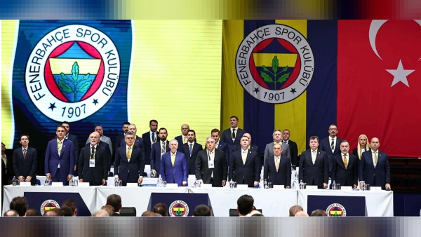Fenerbahçe Mali Genel Kurulu'nda Yönetime Tam Yetki Verildi