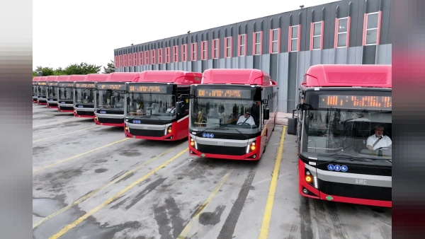 Konya Büyükşehir Belediyesi'nden Ulaşım Filosuna 10 Yeni Çevreci Otobüs Takviyesi