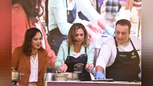 Tekirdağ 1. Uluslararası Gastronomi ve Bağcılık Festivali Türkan Şoray'ın Katılımıyla Başladı
