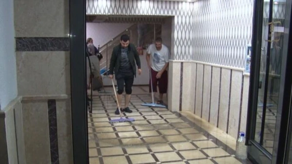 Ankara'da Gece Yarısı Sağanak Kabusu: Keçiören'de Binaları Su Bastı