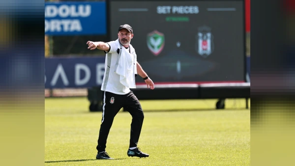 Beşiktaş'ta Vincenzo İtaliano'dan Kapsamlı Kadro Analizi: İdeal 11 Şekilleniyor