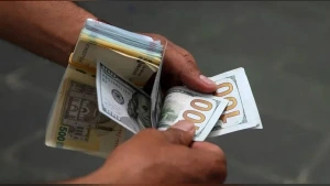 İran Riyali Dolar Karşısında Tarihi Dipte: Serbest Piyasada Rekor Değer Kaybı