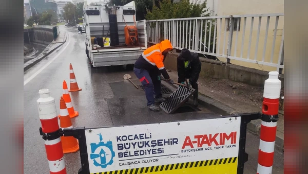 Kocaeli'de Sağanak Alarmı: Büyükşehir Ekipleri Su Baskınlarına Karşı Teyakkuzda