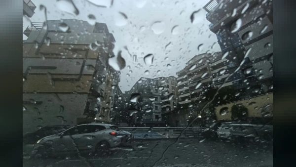 Meteoroloji'den 28 Eylül İçin Kritik Uyarı: Sıcaklıklar Çakılıyor, Sağanak ve Fırtına Geliyor