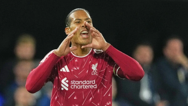 Virgil Van Dijk'ın Barcelona'ya Transferine Hansi Flick Engeli