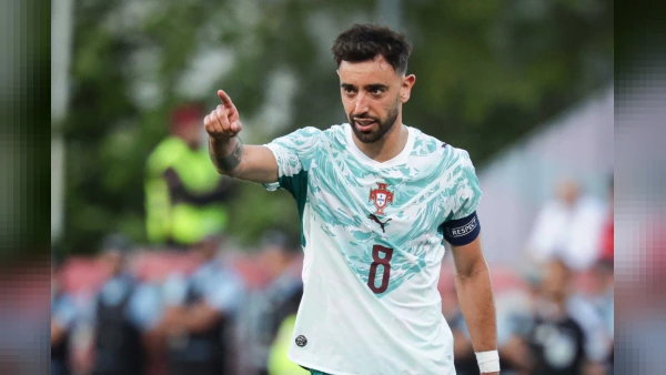Bruno Fernandes'ten Galatasaray taraftarının transfer çağrısına gülümseyen yanıt!
