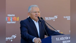 Kayseri Büyükşehir Belediyesi'nden Üniversite Öğrencilerine 10 Bin TL Nakdi Destek Başvuruları Başlıyor