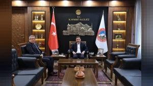 Kayseri Valisi Gökmen Çiçek’ten Yeni Emniyet Müdürü Sinan Ergen’e Makam Kabulü