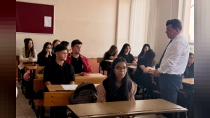 Keşan İlçe Millî Eğitim Müdürü Sercan Kemik'ten Keşan Lisesi'ne Ziyaret