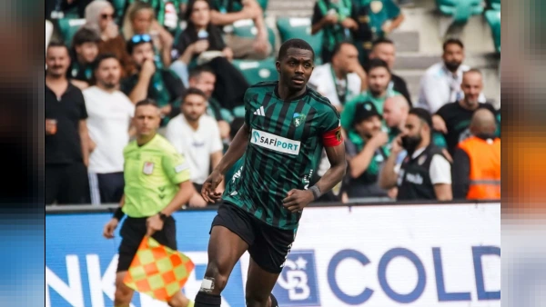 Kocaelispor'da Şok Sakatlık: Massadio Haidara Ameliyat Oldu, Anfernee Dijksteel'in Durumu Netleşti