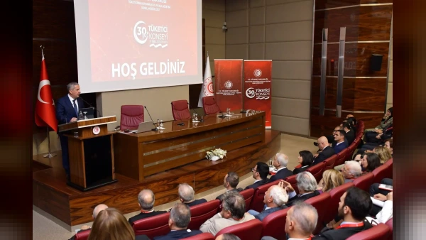 Ticaret Bakanlığı'ndan Sosyal Medya Alışverişleri İçin Kritik Adım