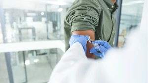 Uzman isimden grip aşısı uyarısı: 65 yaş üstü ve hamileler dikkat