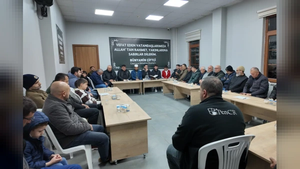 Çayırova Belediyesi Sene-i Devriye Programlarıyla Vefat Eden Vatandaşları Anıyor