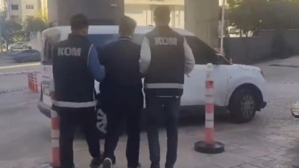 Gaziantep'te resmi evrakta sahtecilik operasyonu: 8 gözaltı