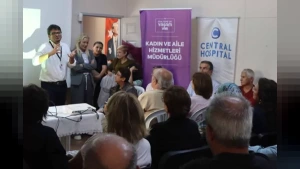 Maltepe'de 1 Ekim Dünya Yaşlılar Günü Kapsamında "İleri Yaşta İyi Hissetmek" Semineri Gerçekleştirildi