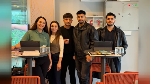 Ordu Büyükşehir Belediyesi 153 Çözüm Merkezi Ordu Üniversitesi'nde Öğrencilerle Buluştu