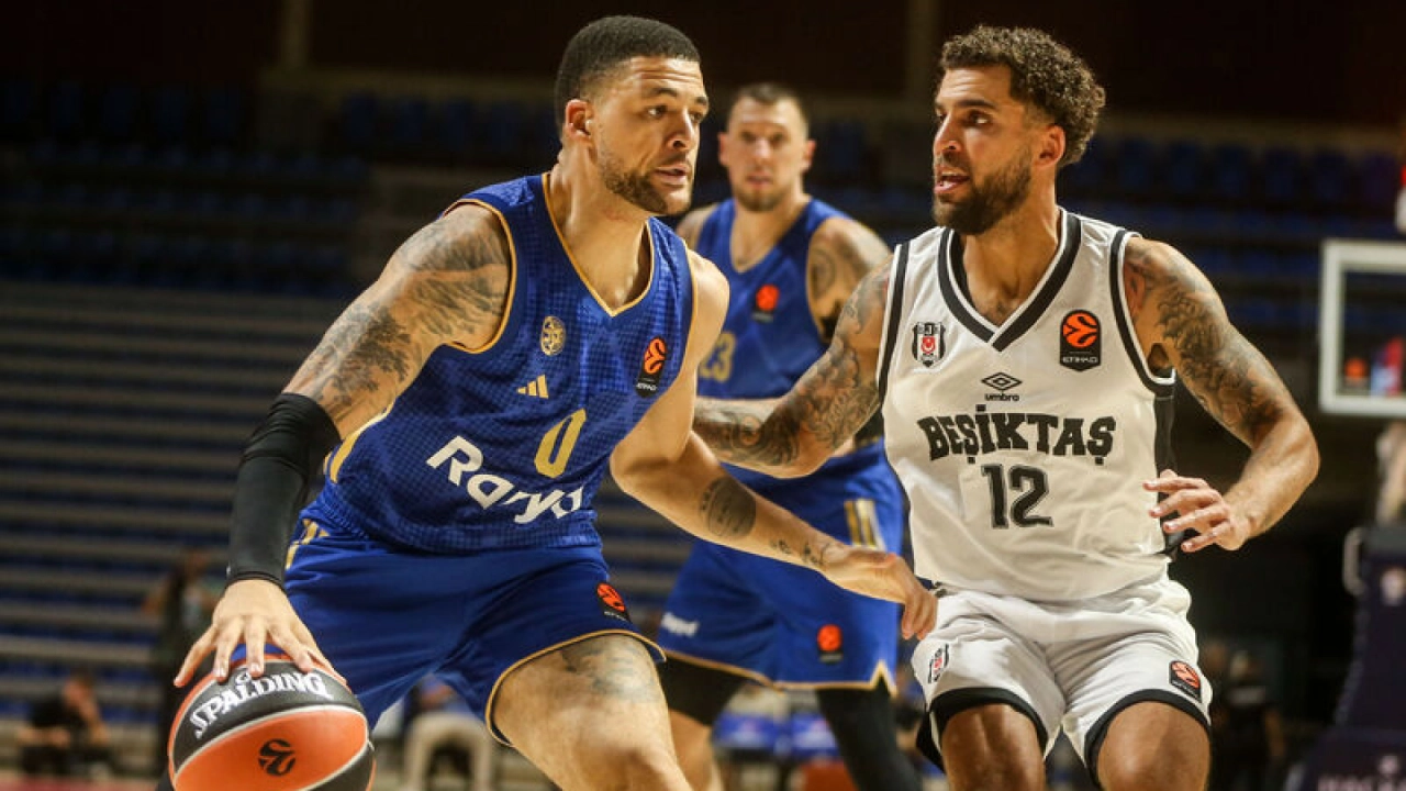 Beşiktaş, EuroLeague'de Maccabi Tel Aviv'i Sırbistan'da Farklı Mağlup Etti