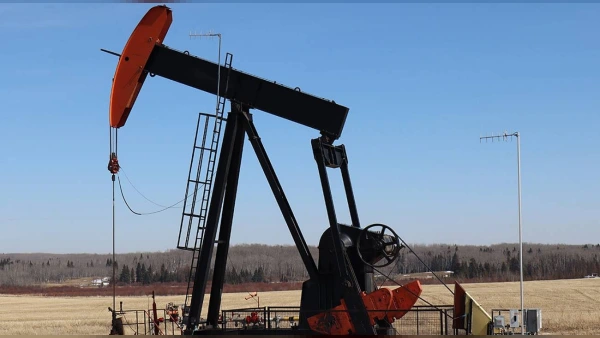 Brent Petrol Fiyatlarında Düşüş: ABD Stokları ve Üretim Verileri Etkili Oldu